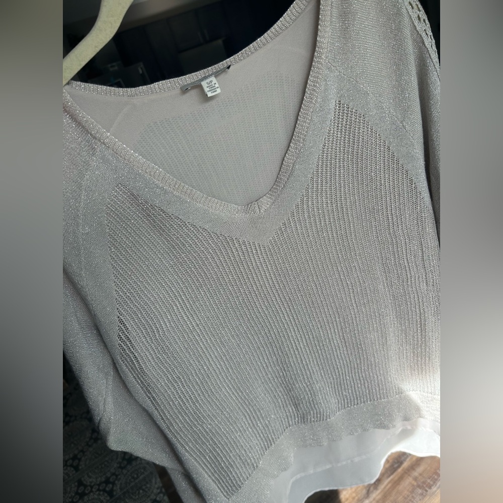 Lucky Brand Shimmer Metallic Long Sleeve V-Neck Sweater Small